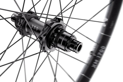 Roda Traseira DT SWISS XM 1700 SPLINE 30 mm 27.5" 12x148 mm Boost 2026