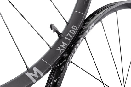 Roda Dianteira DT SWISS XM 1700 SPLINE 30 mm 27.5" 15x110 mm Boost 2026