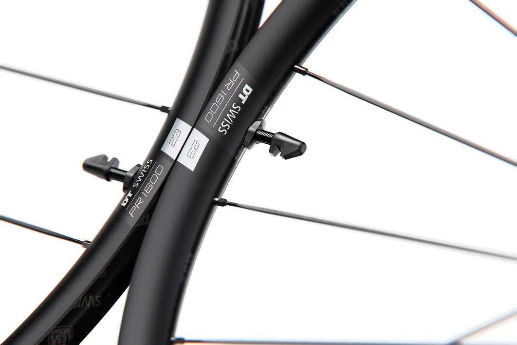 Roda dianteira DT SWISS PR 1600 SPLINE 23 DIC Tubeless Ready (Center Lock)