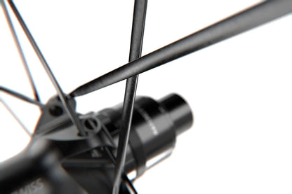 Roda Traseira DT SWISS P 1800 SPLINE 23 DISC Tubeless Ready (Center Lock)