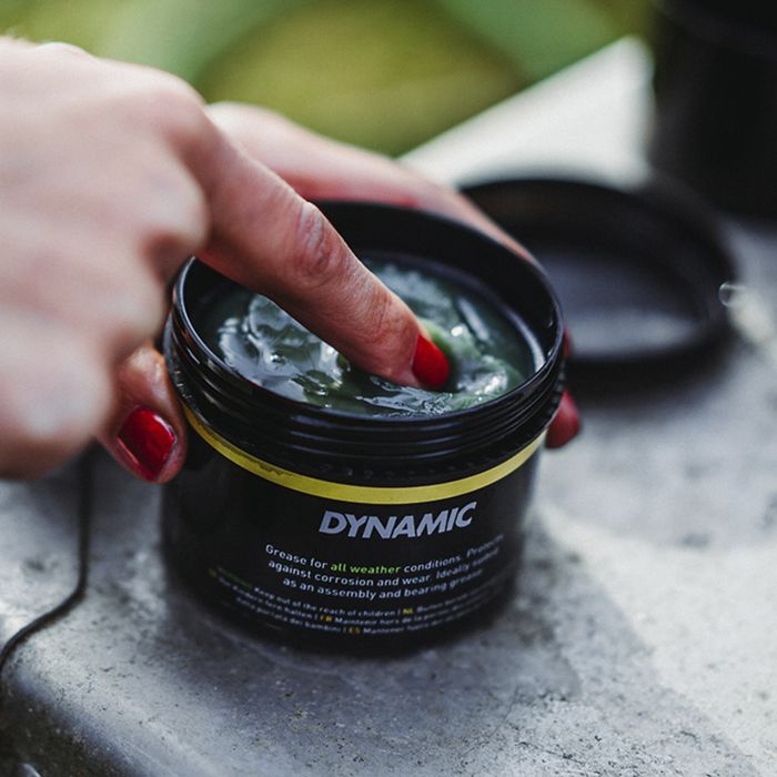 Massa para todo o tipo de trabalho DYNAMIC (200ml)