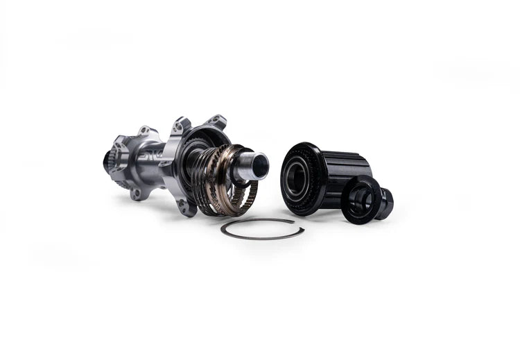 Par de rodas ENVE G SES 4.5 Tubeless Ready (Center Lock) Preto/Cromo