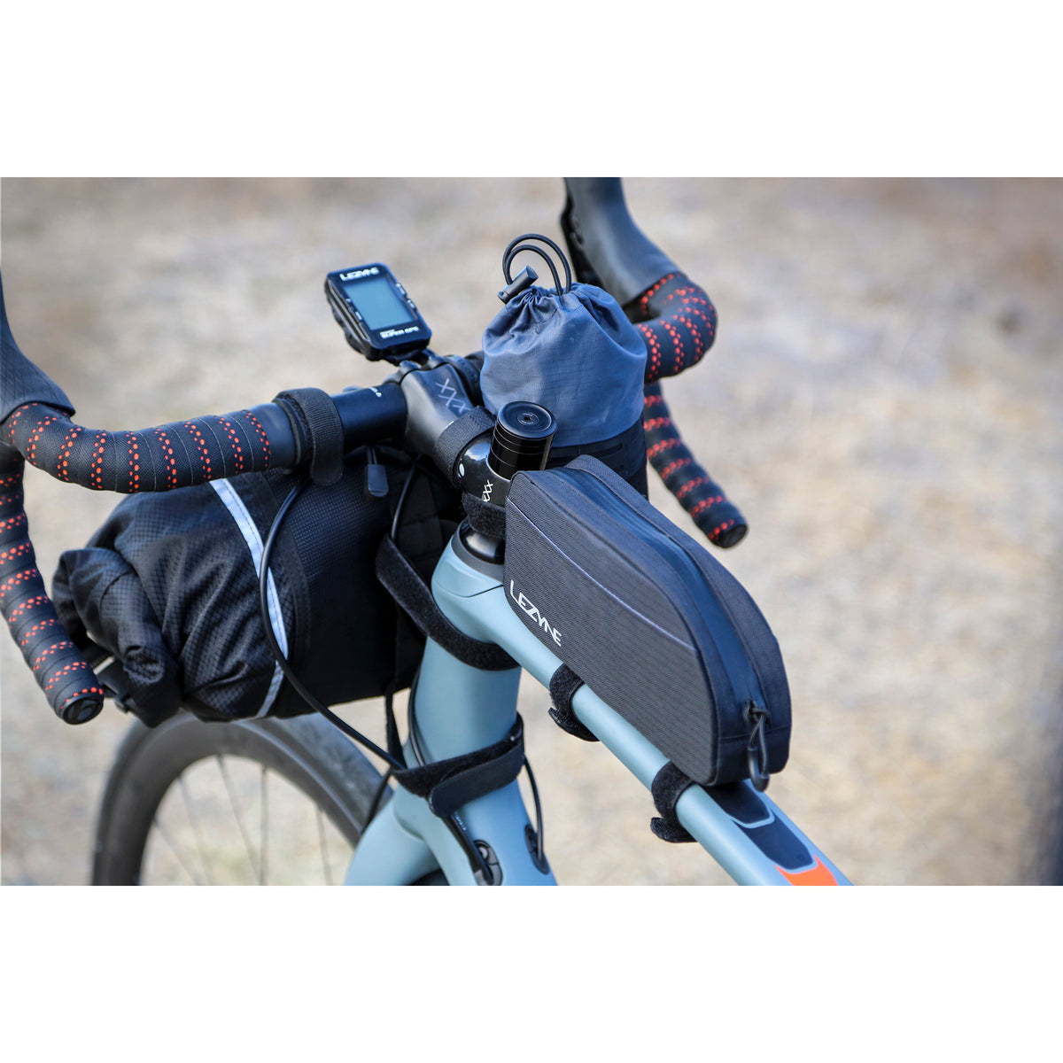 Bolsa de quadro LEZYNE ENERGY CADDY XL para tubo superior preta