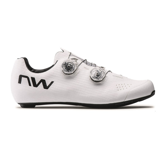 NORTHWAVE EXTREME PRO 3 Sapatos de estrada Branco/Preto