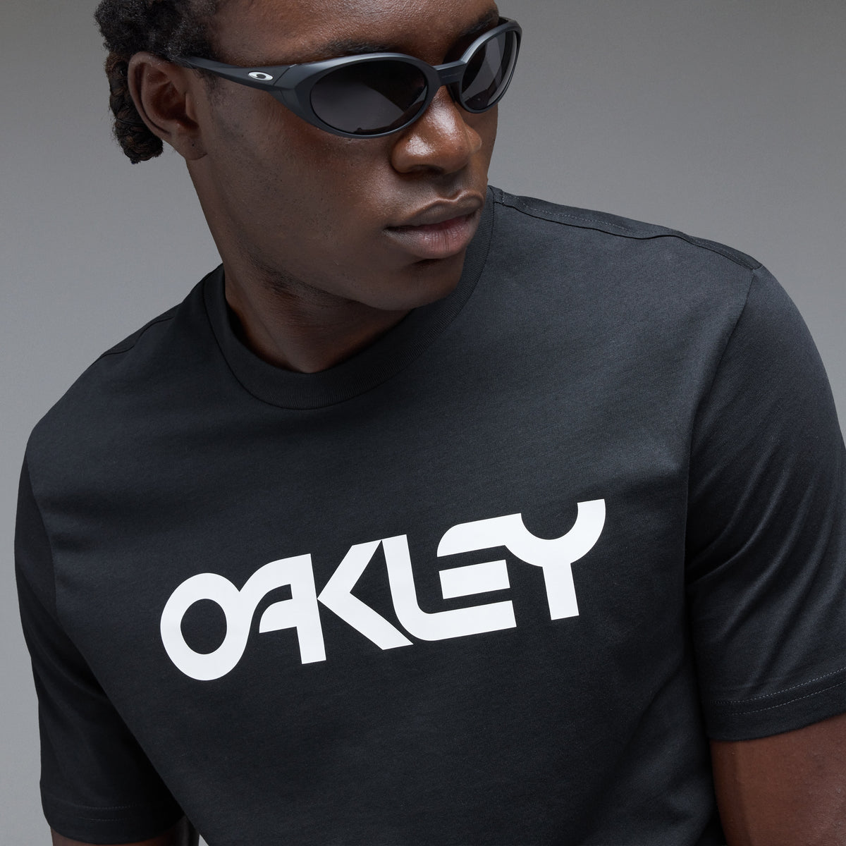 T-Shirt OAKLEY MARK II TEE 2.0 Preto/Branco