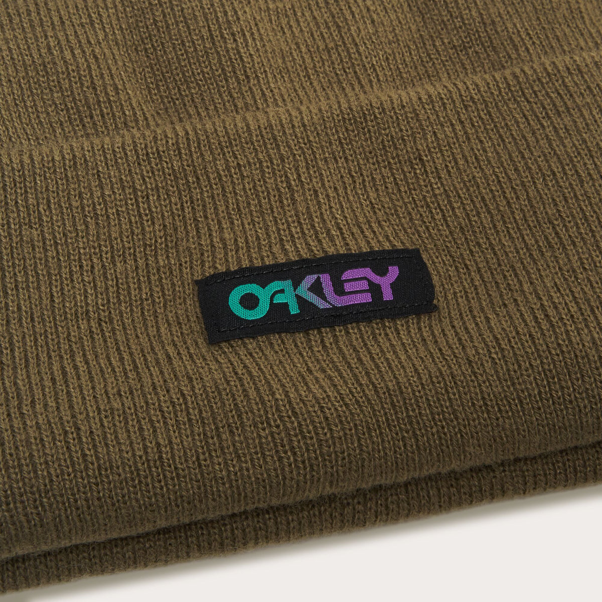 Gorro OAKLEY B1B GRADIENT PATCH Caqui