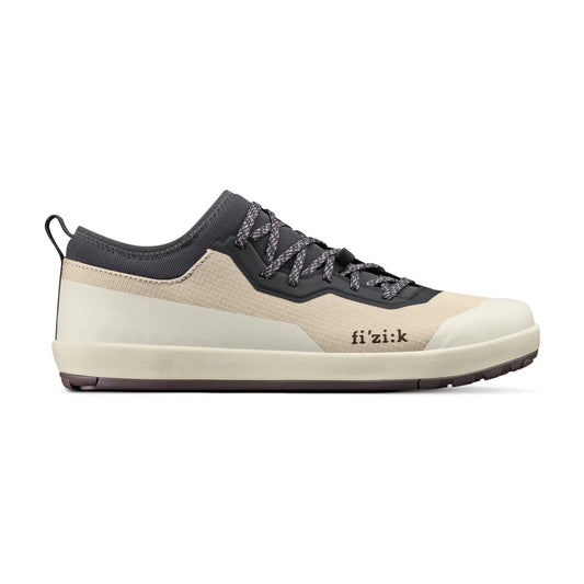 Sapatos de BTT FIZIK VERSOR 2 FLAT bege/cinzentos