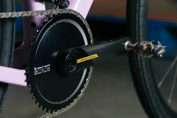 Mono 12/13V WOLF TOOTH AERO Montagem direta na coroa de 8 parafusos Sram