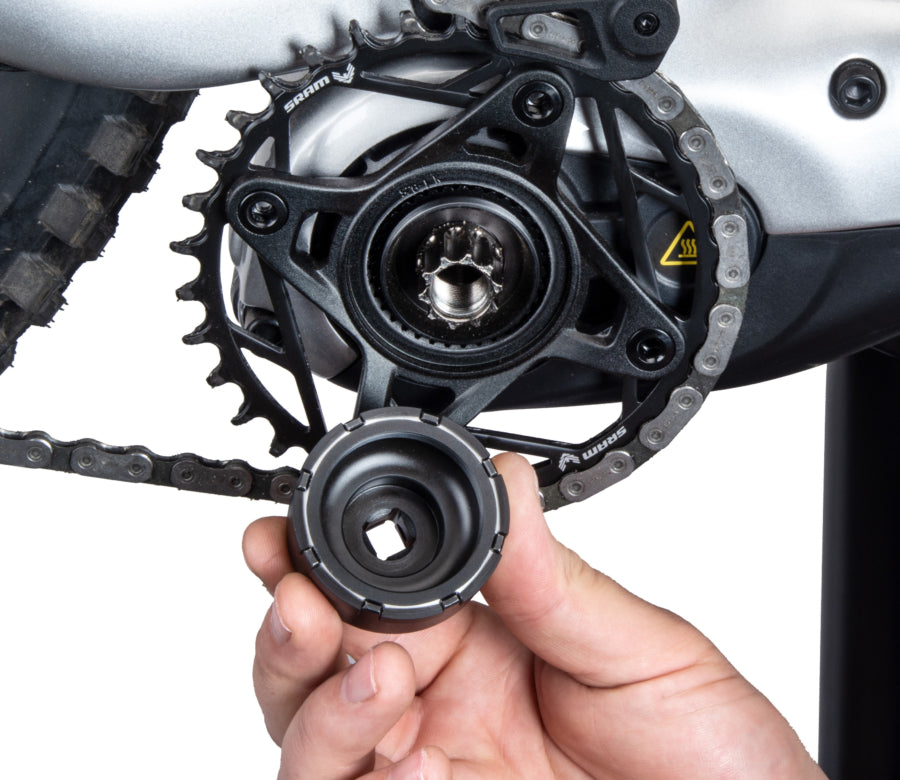 Park Tool LRT-1.2 utilizada num motor Bosch Gen 2