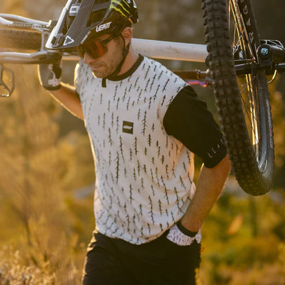Camisola LEATT MTB TRAIL 3.0 Mangas Curtas Branca