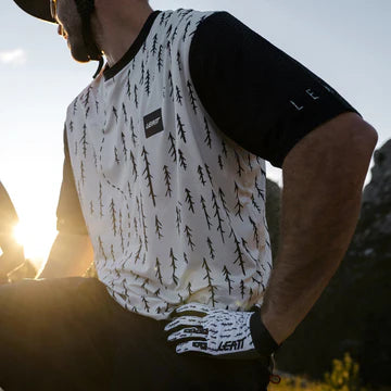Camisola LEATT MTB TRAIL 3.0 Mangas Curtas Branca