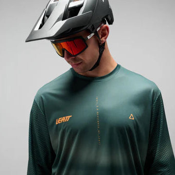 Óculos LEATT MADVIZ ONE Preto/Branco Lente Iriz Vermelho