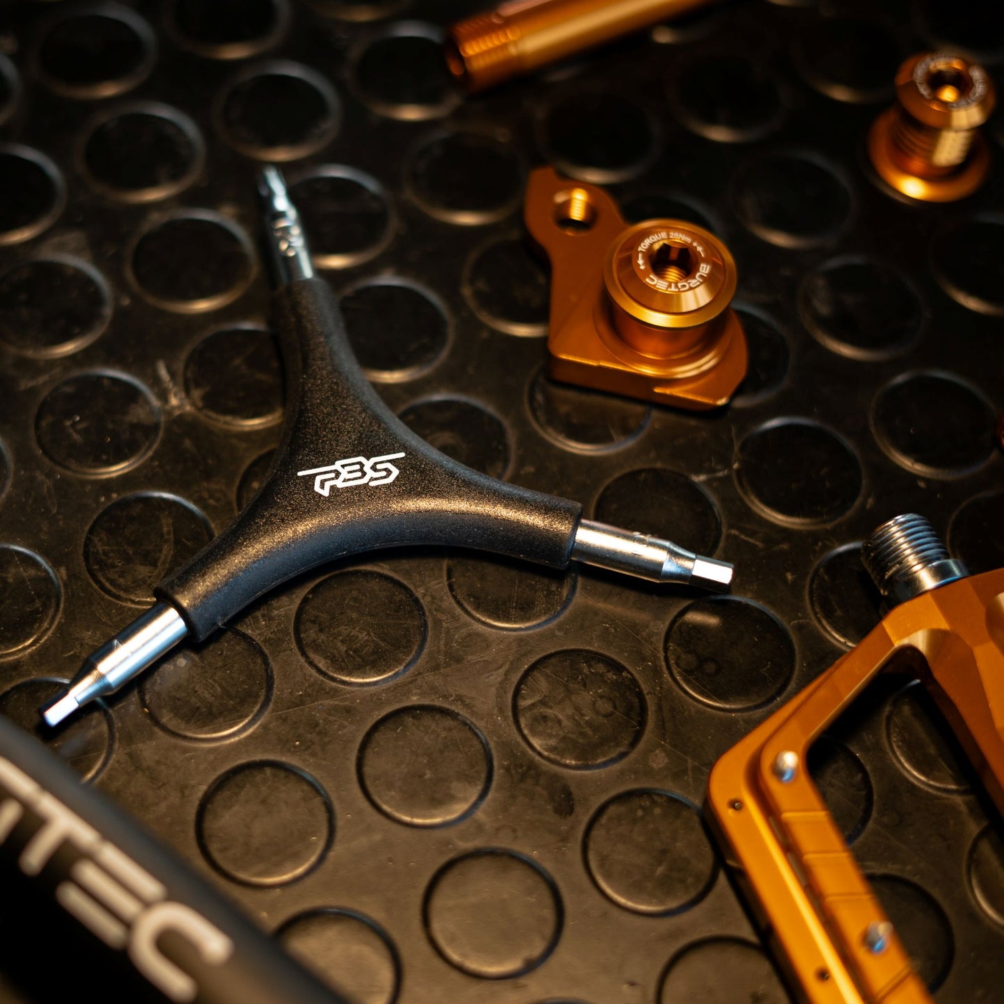 Chaves Allen/Torx em forma de Y PBS TOOLS T25/H4/H5