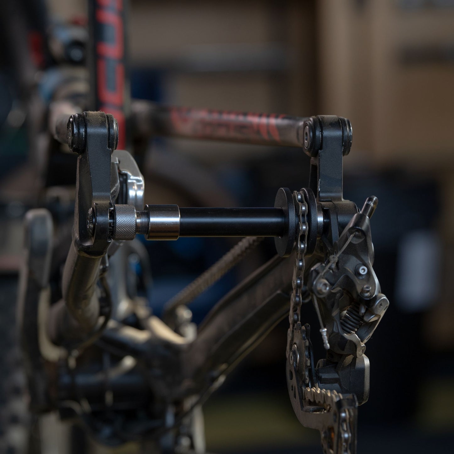 PBS TOOLS Suporte de corrente ajustável para pino de 12 mm