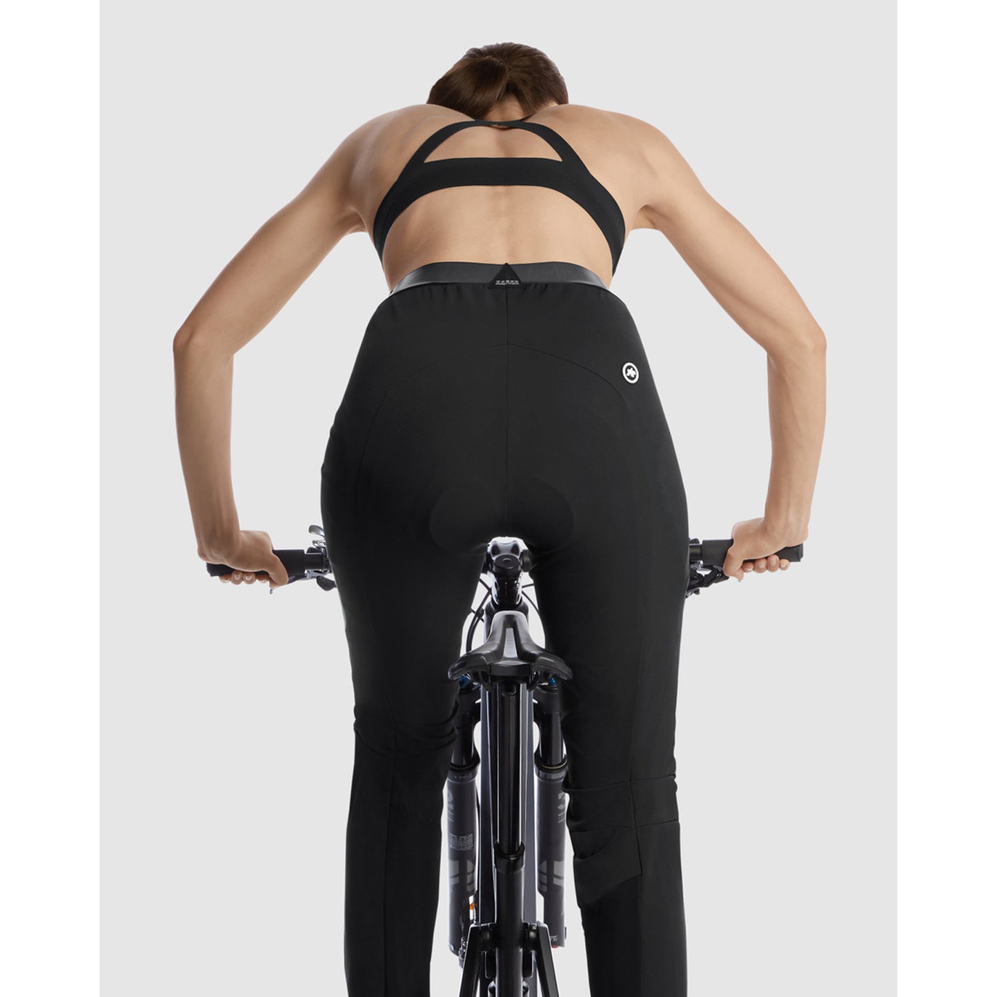 ASSOS TACTICA Calças justas com babete para mulher em preto