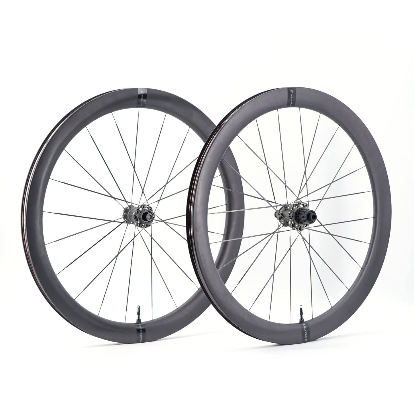 Par de rodas SCOM ULTRA + Tubeless Ready (bloqueio central)