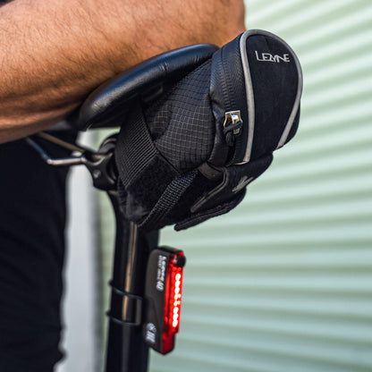 Bolsa de selim LEZYNE Micro Caddy preta