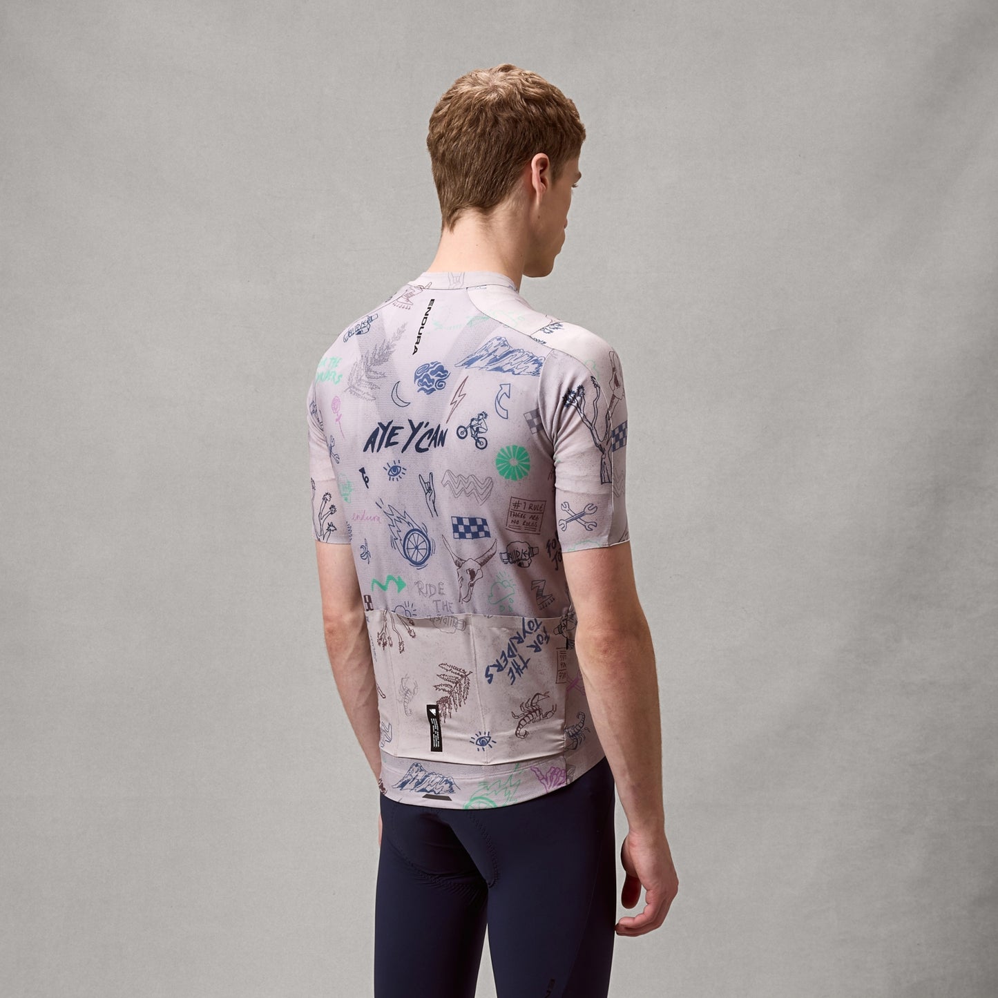 Camisola ENDURA PRO SL PRINT de manga curta em titânio