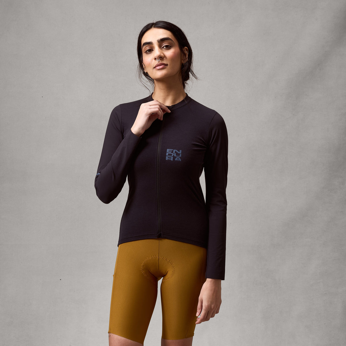 Camisola ENDURA ALLTRACK RIDE Mangas Compridas Mulher Preto