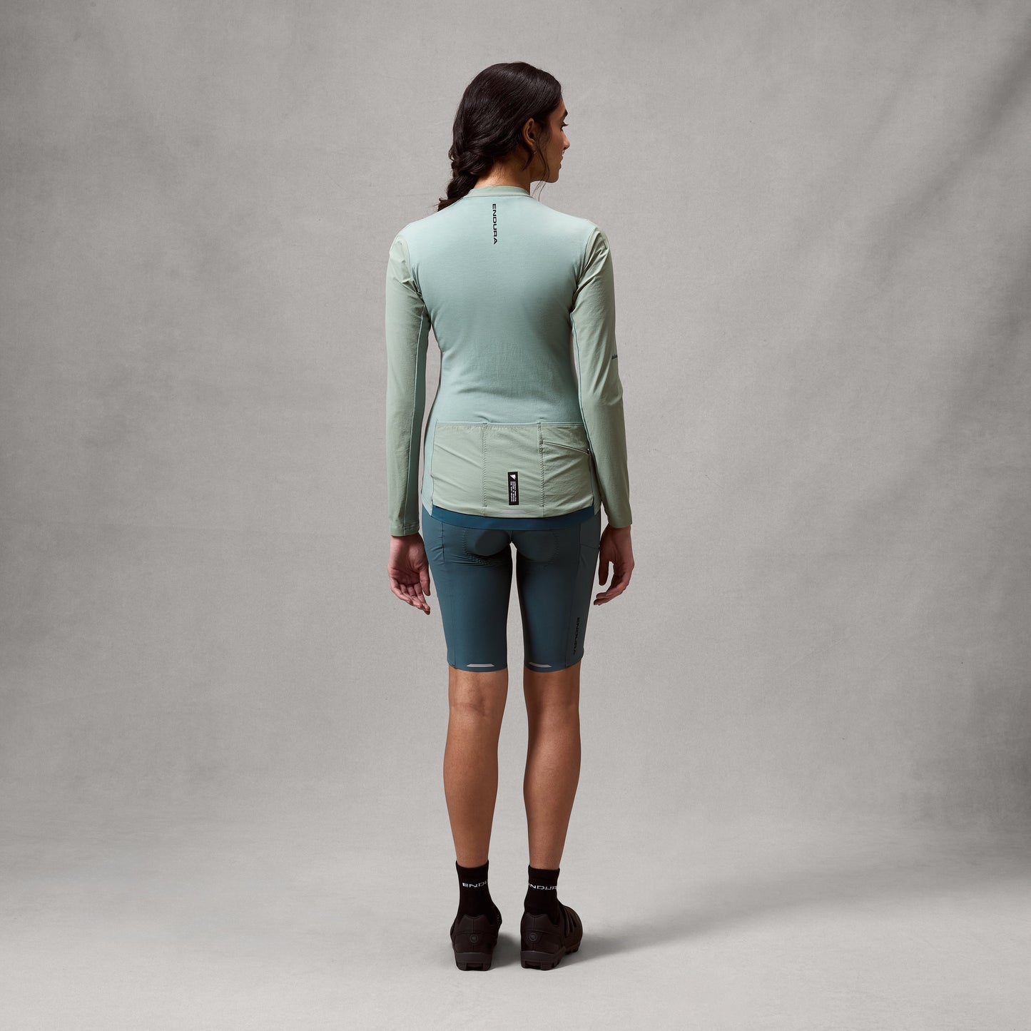 Camisola de manga comprida para mulher ENDURA ALLTRACK RIDE Verde Sage