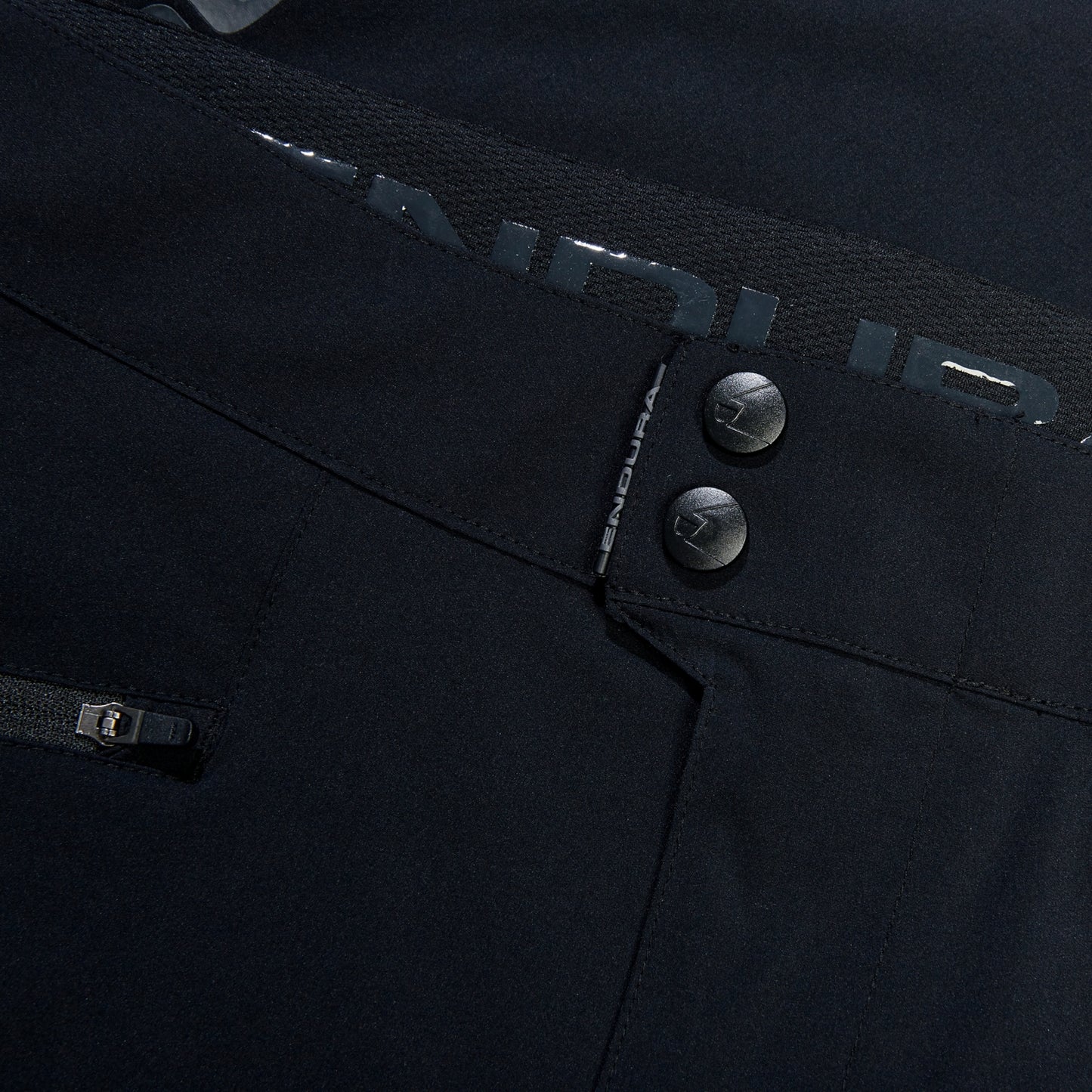 Calções ENDURA SINGLETRACK LITE Preto