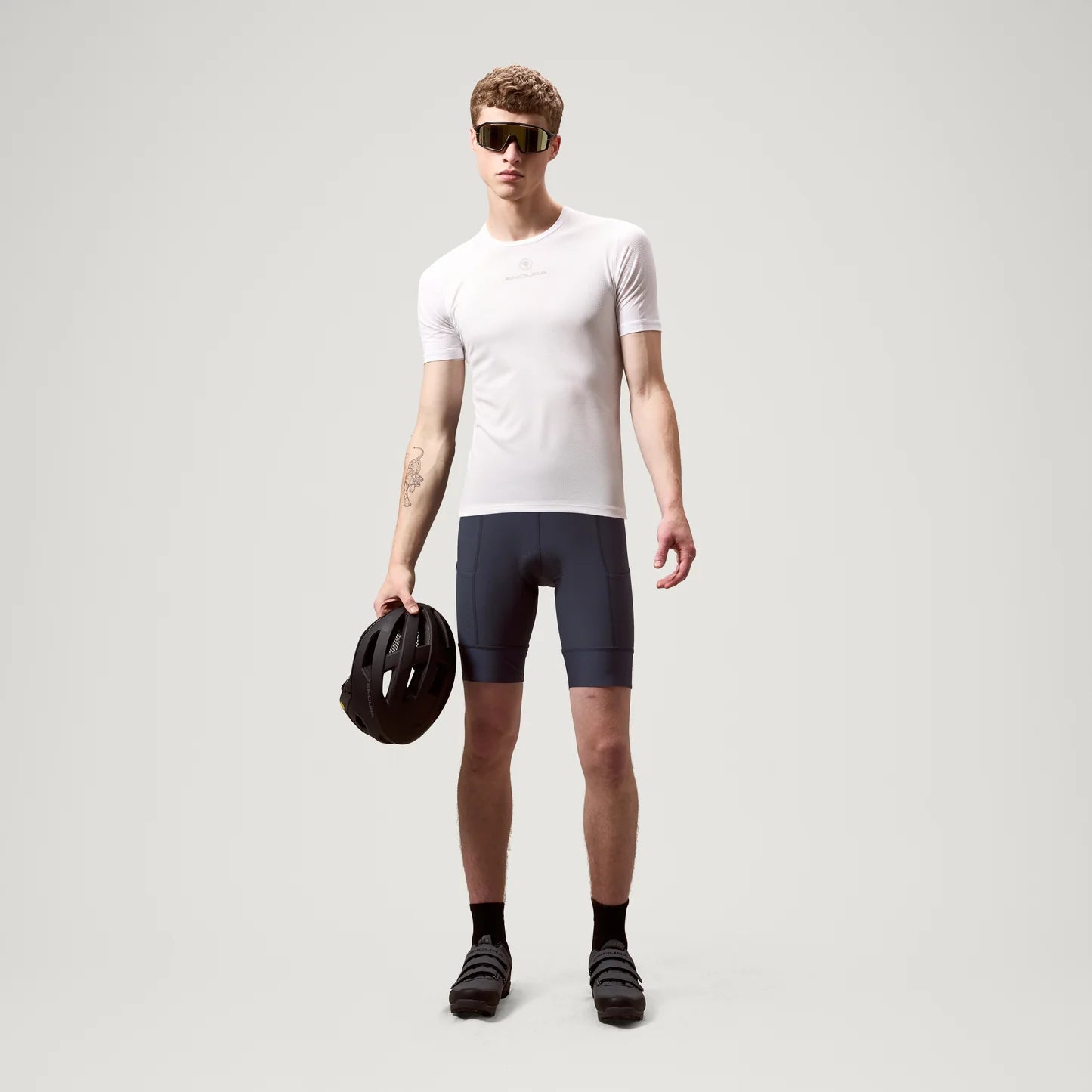 Calções ENDURA LOOP WAIST Carbon Cinza