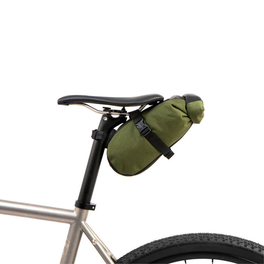 Mochila de selim RESTRAP SADDLE PACK 2,5 L, cor azeitona
