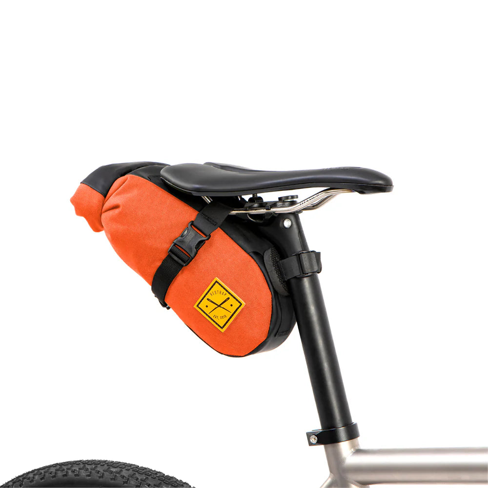 Mala de selim RESTRAP SADDLE PACK 2,5 L Laranja