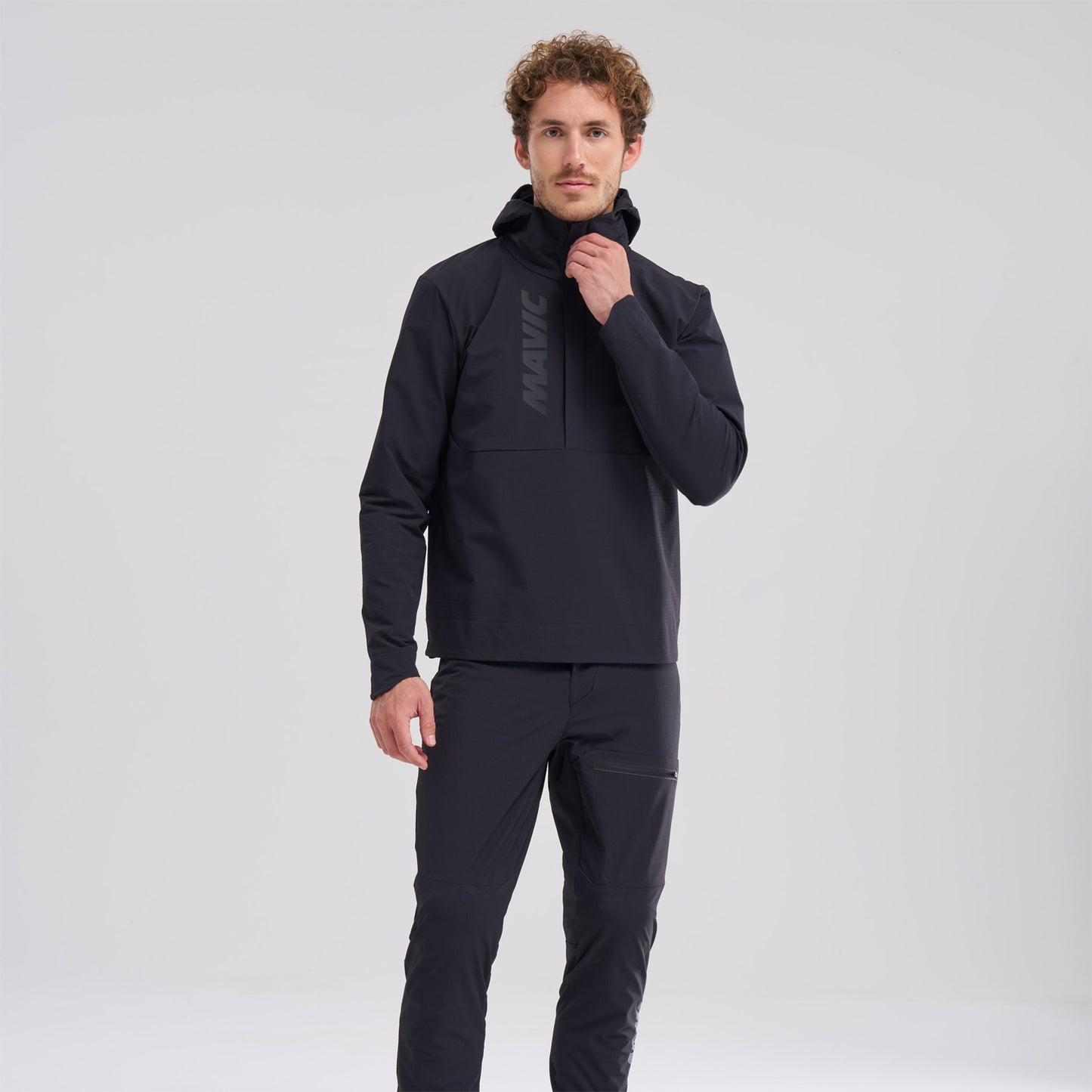Casaco MAVIC DEEMAX THERMO WIND HOODIE Preto