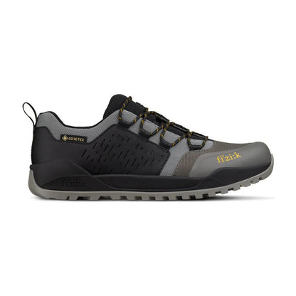 Sapatos de BTT FIZIK TERRA ERGOLACE GTX FLAT pretos/cinzentos