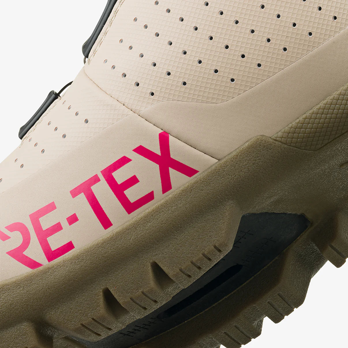 Sapatilhas de BTT de Inverno FIZIK TERRA ARTICA GTX X5 Bege/Preto