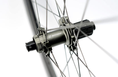 Par de Rodas SCOM ULTRA 62 Tubeless Ready (Center Lock)