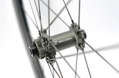 Par de Rodas SCOM ULTRA 62 Tubeless Ready (Center Lock)