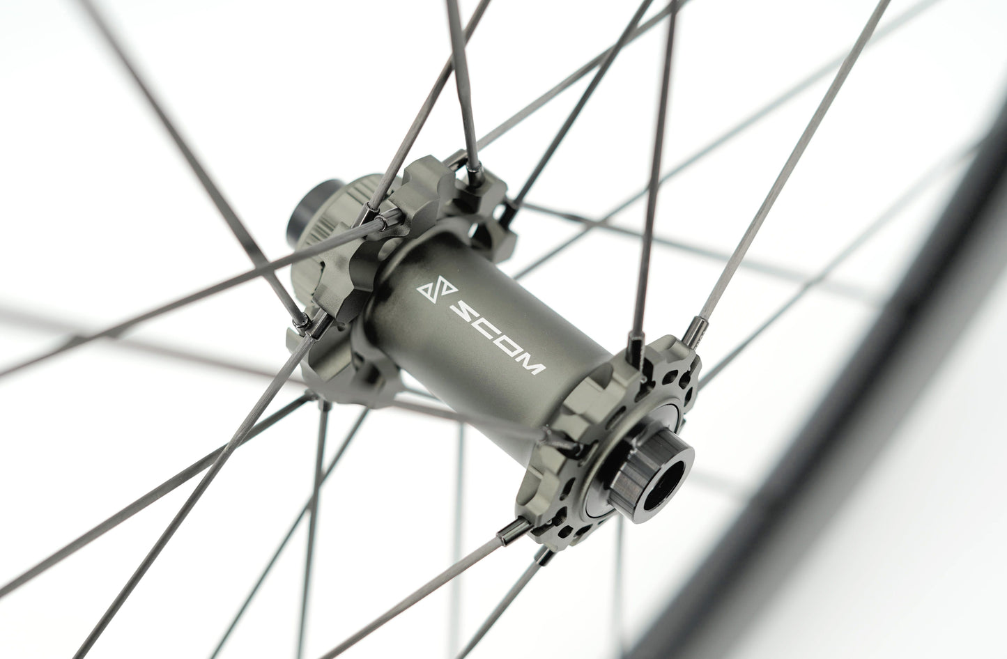 Pares de rodas SCOM ULTRA 62 Tubeless Ready (Center Lock)