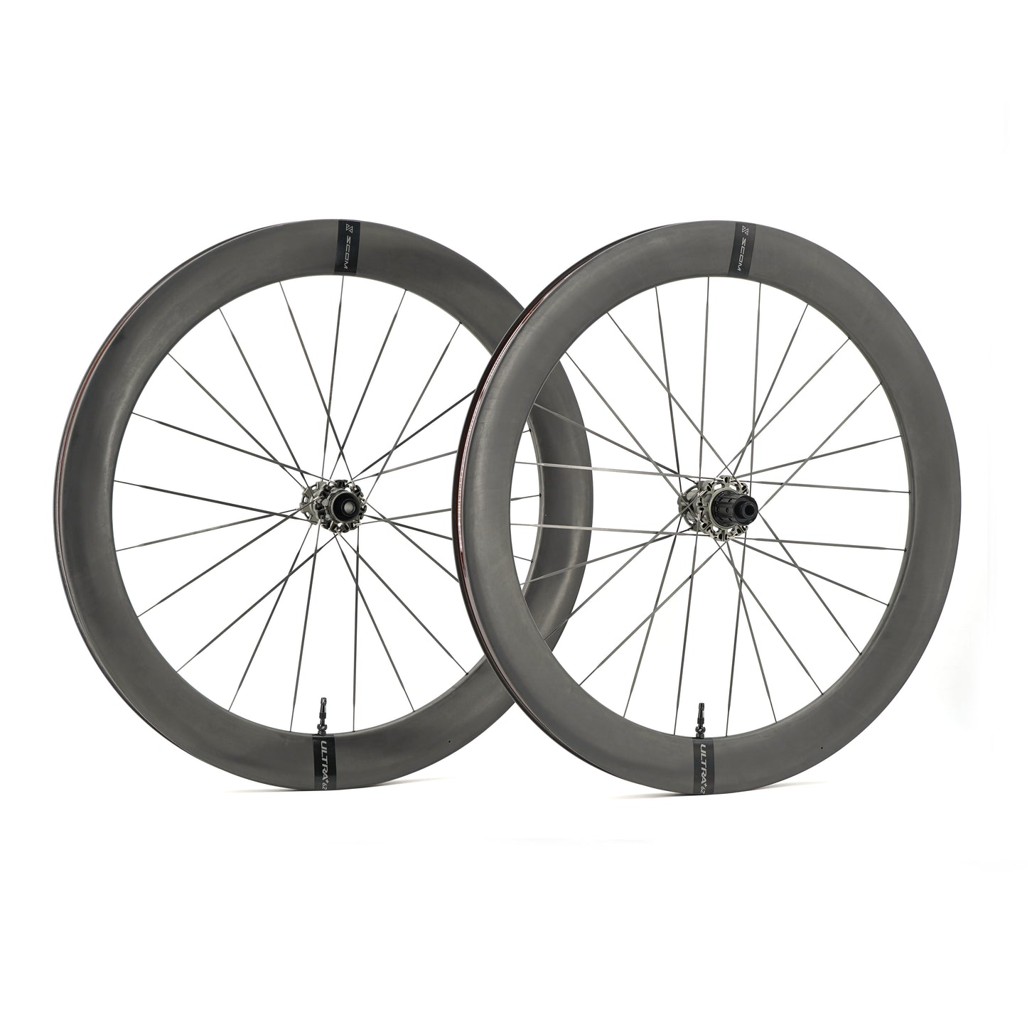 Par de rodas SCOM ULTRA 62+ Tubeless Ready (bloqueio central)