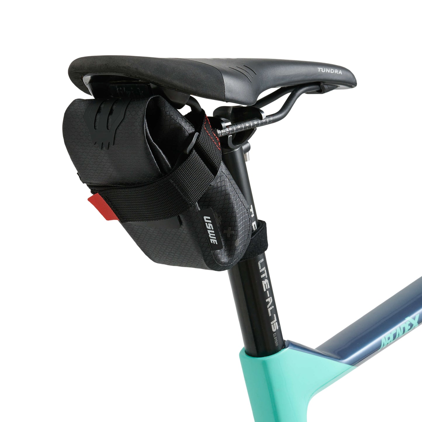Mala de selim USWE TOOL SADDLE BAG 0,6 L Preta