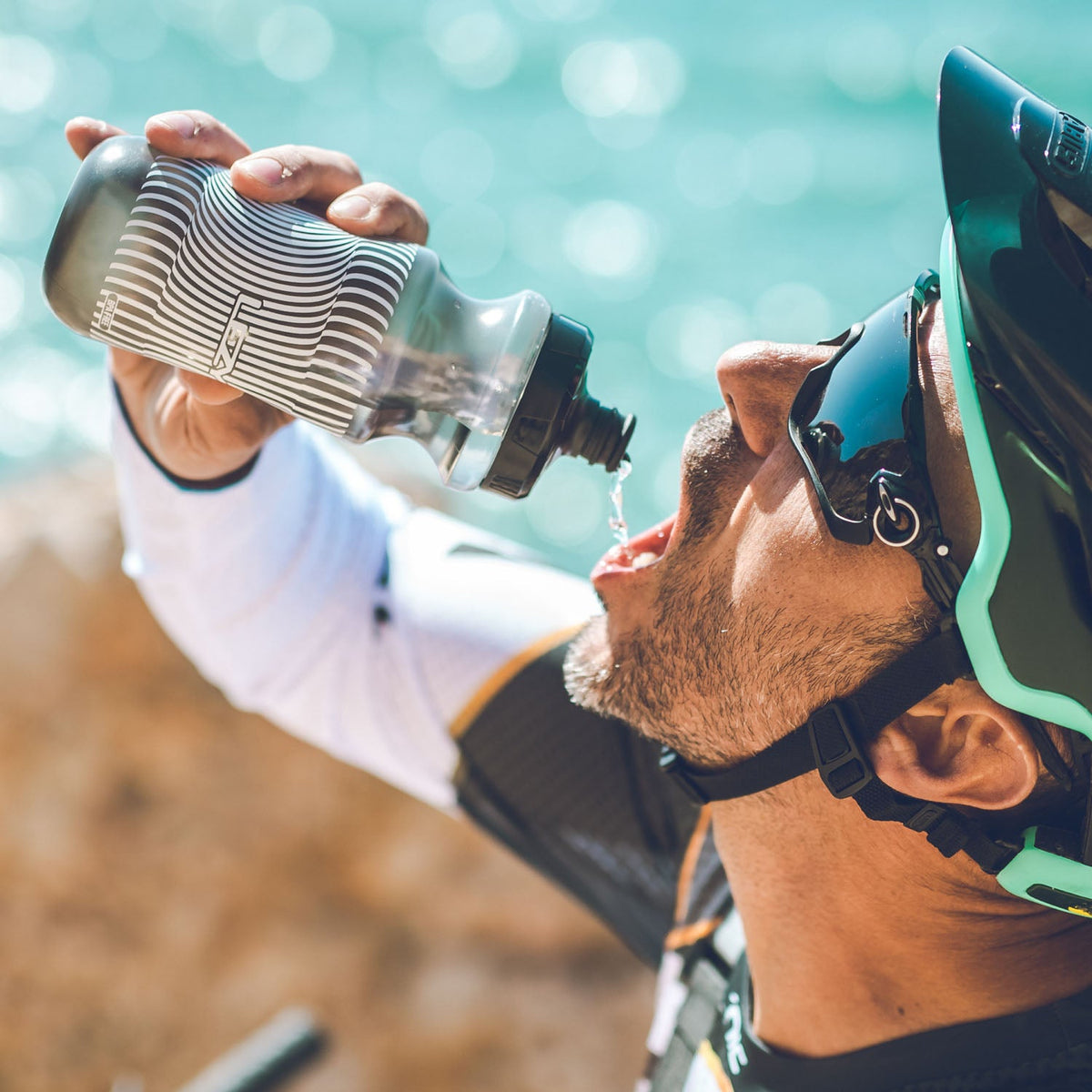Bidão LEZYNE FLOW BOTTLE Transparente