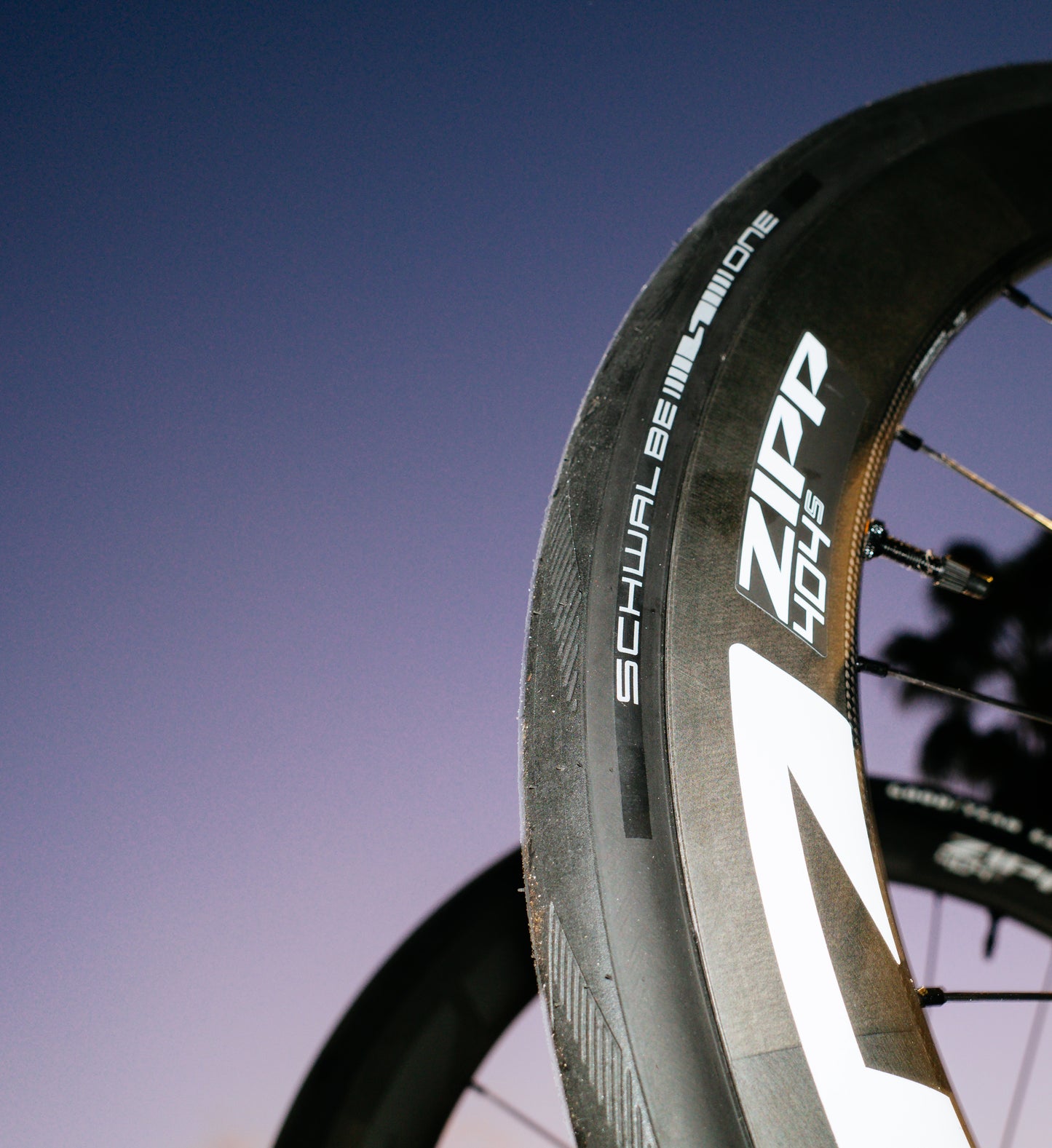 Par de rodas brancas ZIPP 404 S A1