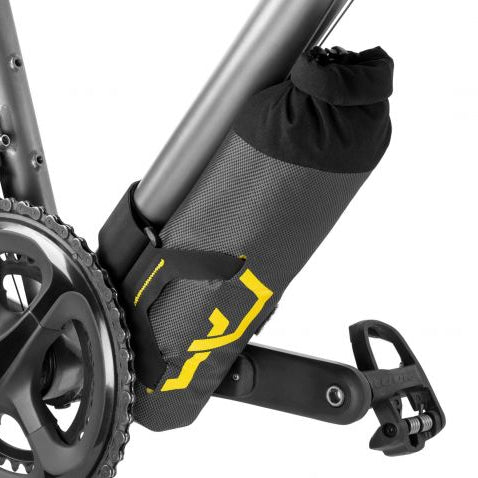 APIDURA EXPEDITION DOWNTUBE PACK 1,5 L Saco com armação