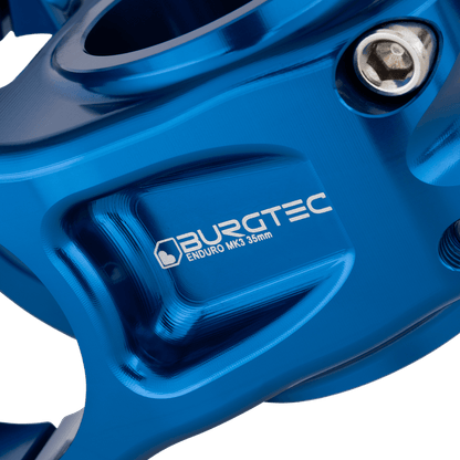 Avanço BURGTEC ENDURO MK3 azul — detalhe do corpo maquinado