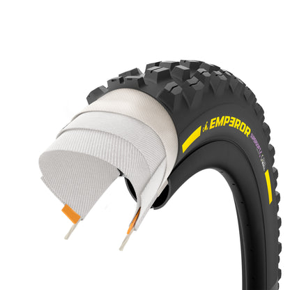 Pneu PIRELLI SCORPION EMPEROR 29x2.40 Supersoft DualWall Tubeless Ready Talão Flexível Preto/Amarelo Edição de Equipa