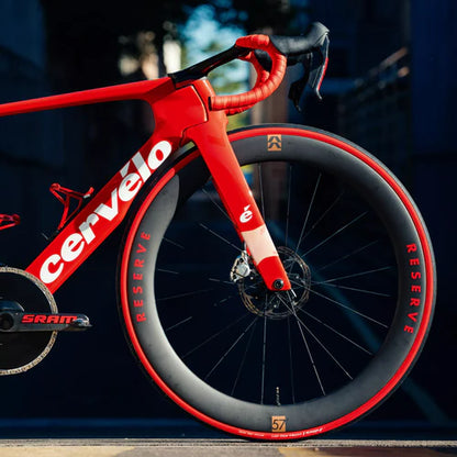 Pneu VITTORIA CORSA PRO Grapheno G2.0 apto para tubeless – edição especial vermelha