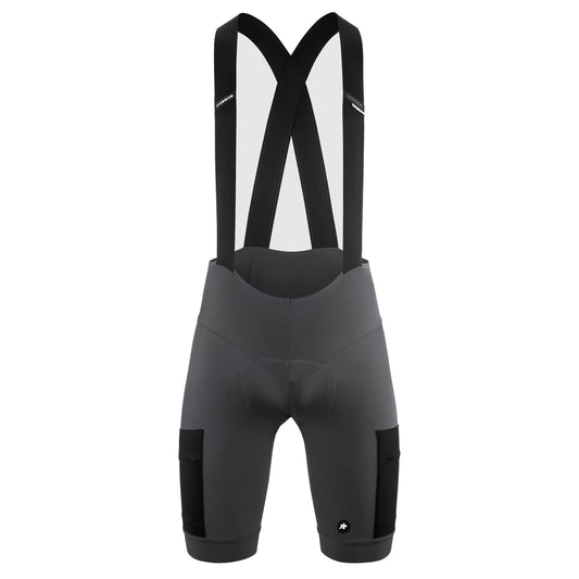 Calções curtos de ciclismo com alças ASSOS TACTICA KIESKAFER GRAVEL T5, cinzentos — fundo branco, 2000 x 2000