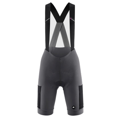 Calções curtos de ciclismo com alças para mulher ASSOS TACTICA KIESKAFER T5 GRAVEL, cinzentos — fundo branco, 2000 x 2000