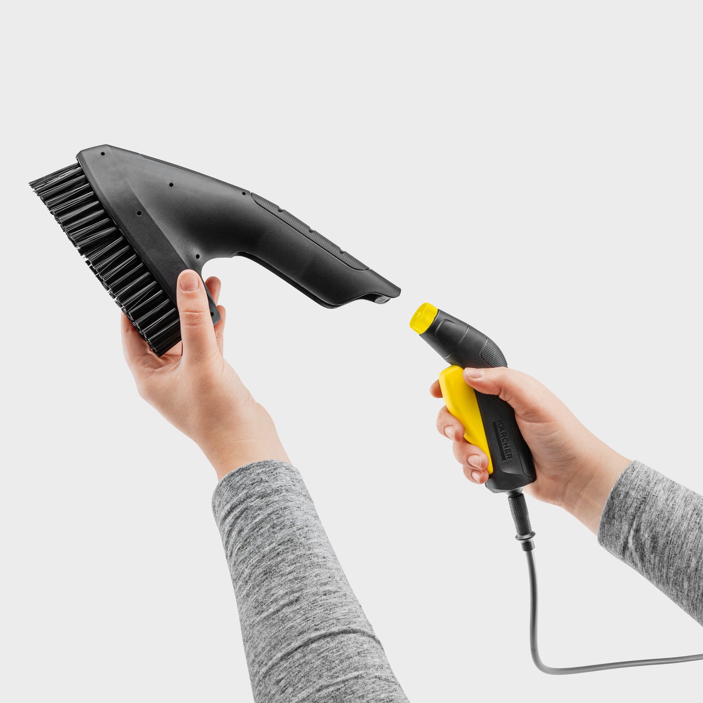 Escova de limpeza KÄRCHER para os limpadores móveis OC 3 e OC 4