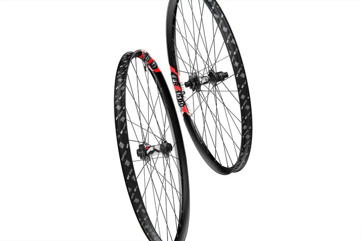 Roda dianteira DT SWISS FR1500 CLASSIC 27,5" 30 mm 20x110 mm