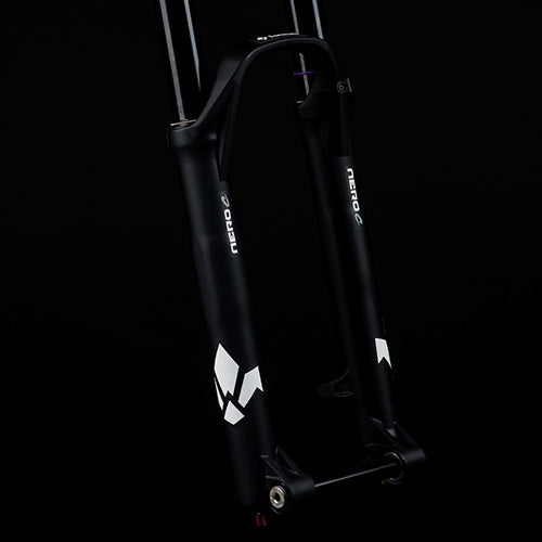 FORMULA NERO C Coil 27.5" Fork Axle 20x110mm Boost Preto