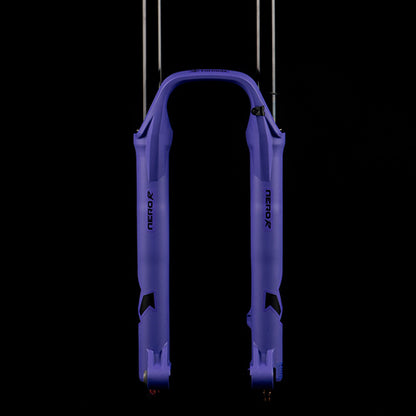 Garfo FORMULA NERO R 29" Eixo 20x110mm Boost Ultraviolet