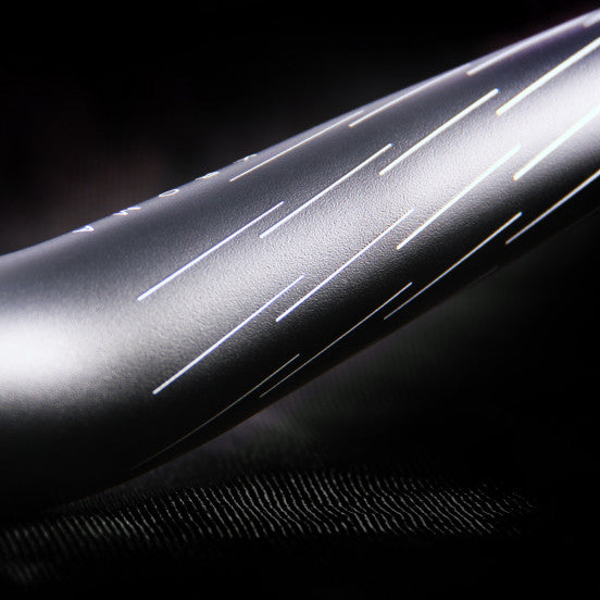 Suspensor SB3 KROMA Rise 25mm 780mm Preto Vermelho