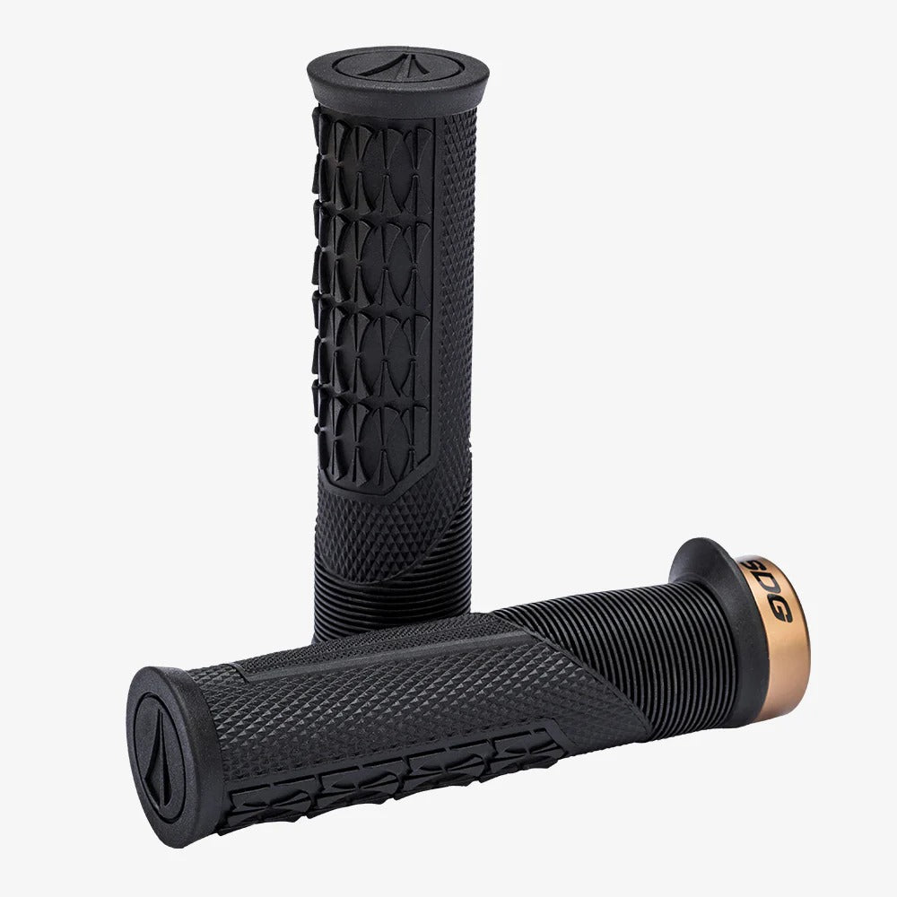 Punhos SDG OPEN CORE THRICE 136 mm Preto/Kashima